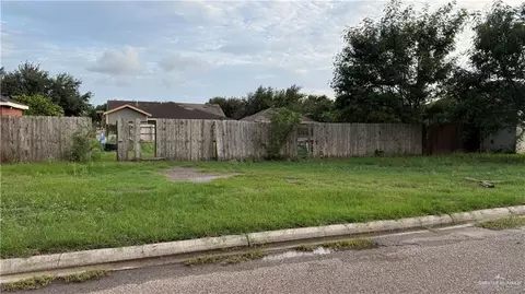 2001 1 12 St, Mission, TX 78572