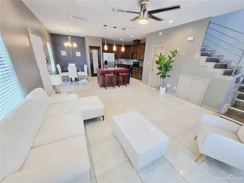 1303 Bodark Dr, Edinburg, TX 78541