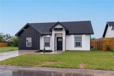 3515 Las Brisas St, Edinburg, TX 78542