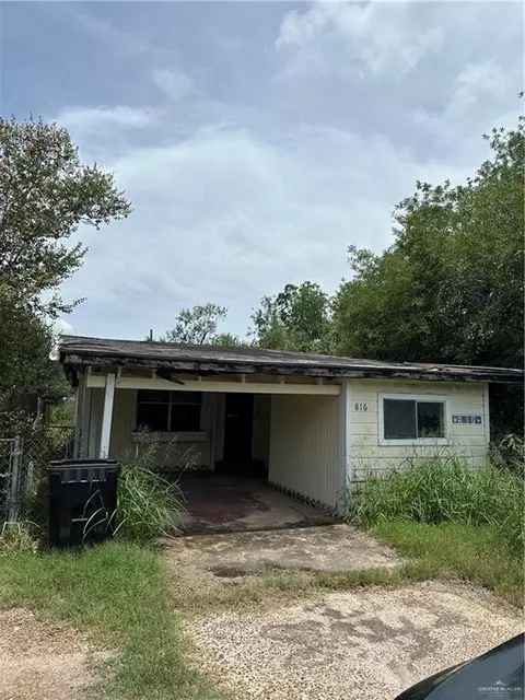 816 N Carlson St, Elsa, TX 78543