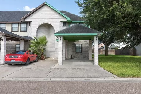 2707 N Charleston Ln, Pharr, TX 78577