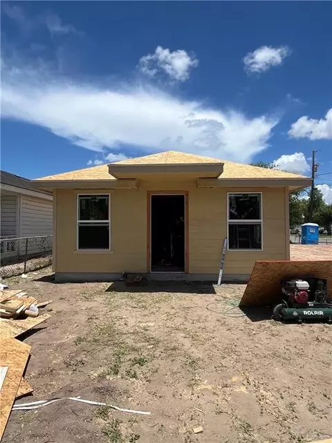 511 E Huisache St, Weslaco, TX 78596