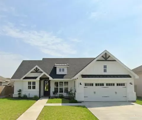 521 Hunter Dr, Alamo, TX 78516