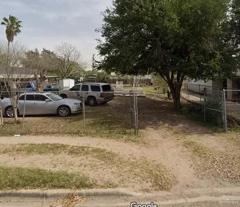 1128 N Maple St, Alton, TX 78573