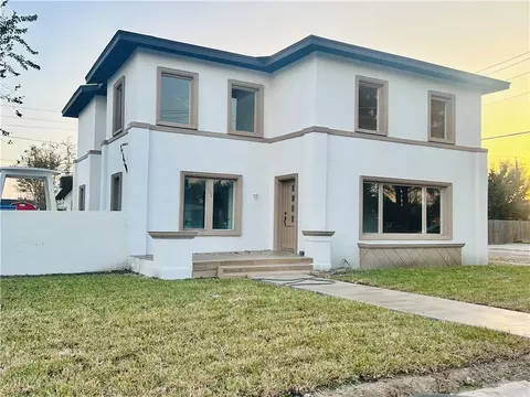 612 E Tom Landry St, Mission, TX 78572