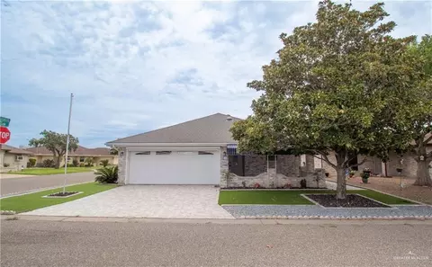520 Taurus St, Mission, TX 78572
