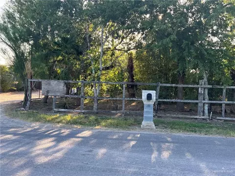 16519 E Salida Del Sol St E, Penitas, TX 78576