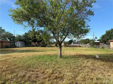 308 W Stubbs St, Edinburg, TX 78539