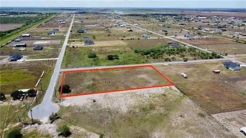 1107 N Esperanza St, Progreso, TX 78579 photo 2