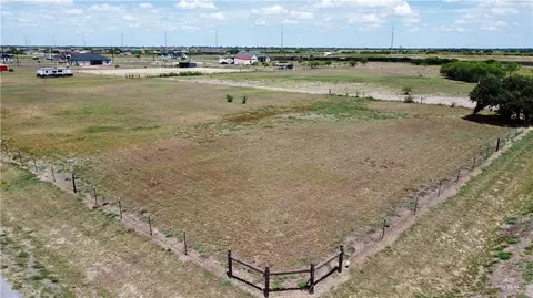 1107 N Esperanza St, Progreso, TX 78579 photo 5