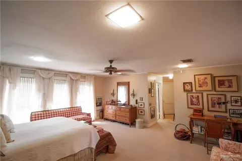 Bedroom - 801 S River Rd, Donna, TX 78537 photo 2 of 5