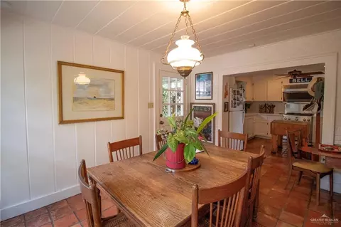 Dining - 801 S River Rd, Donna, TX 78537 photo 4 of 4