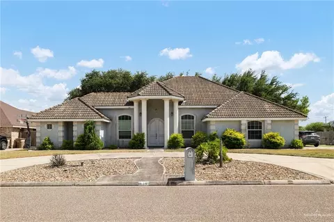 318 Royal St, Edinburg, TX 78539