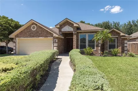 2107 E 27th St, Mission, TX 78574