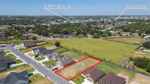 735 Saint Vincent Dr, Alamo, TX 78516