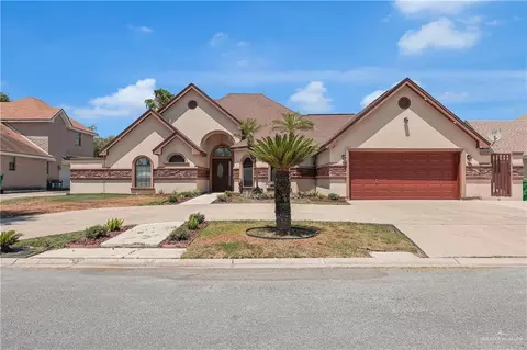2716 Charlotte Dr, Pharr, TX 78577