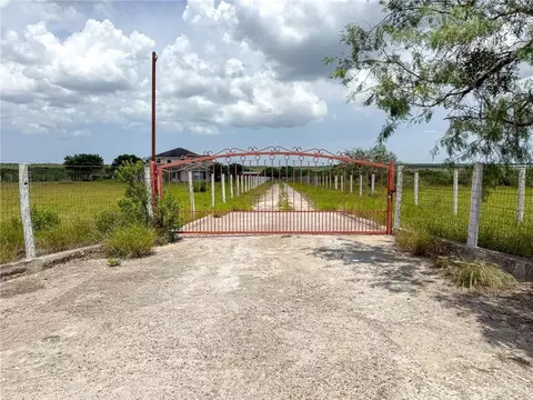 9 North Julian Road, Roma, TX 78584