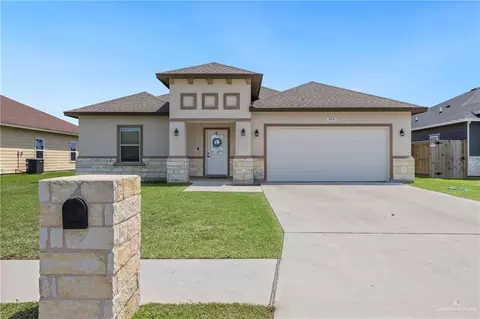 522 San Jacinto St, Mercedes, TX 78570
