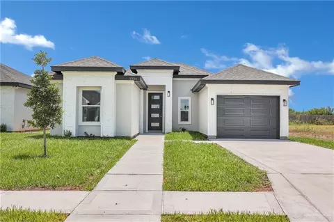1334 S 9th St, Alamo, TX 78516