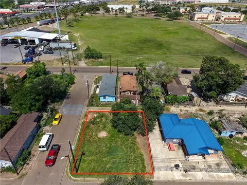 118 S Liberty St, Weslaco, TX 78596