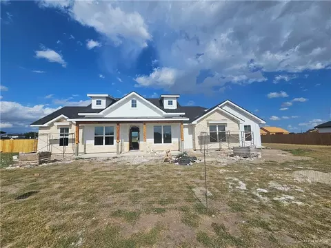 5446 Jay Ln, Weslaco, TX 78599