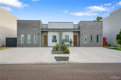 1709 W B St, Mission, TX 78572