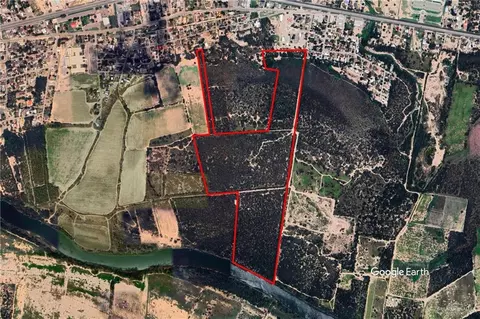 000 Victor Rd, Escobares, TX 78584