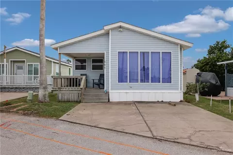 111 Abalone Cir, Port Isabel, TX 78578