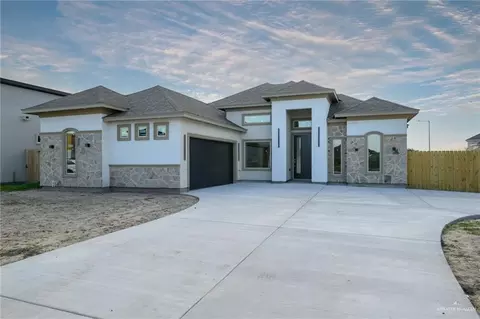 5604 Hedgerow Ct, Brownsville, TX 78526