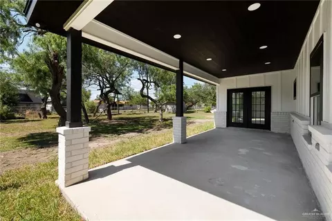 Exterior - 504 E Vfw Ave, Elsa, TX 78543 photo 4 of 4