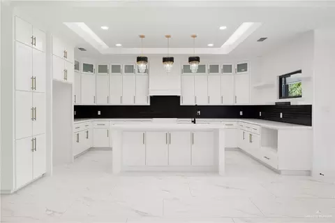 Kitchen - 504 E Vfw Ave, Elsa, TX 78543 photo 1 of 1