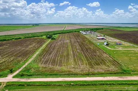 000 Israel Cavazos Rd, Hargill, TX 78538