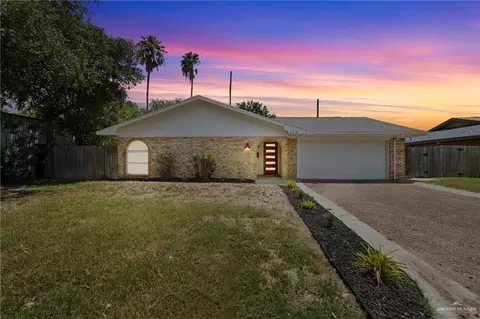 2216 N 5th St, Mcallen, TX 78501