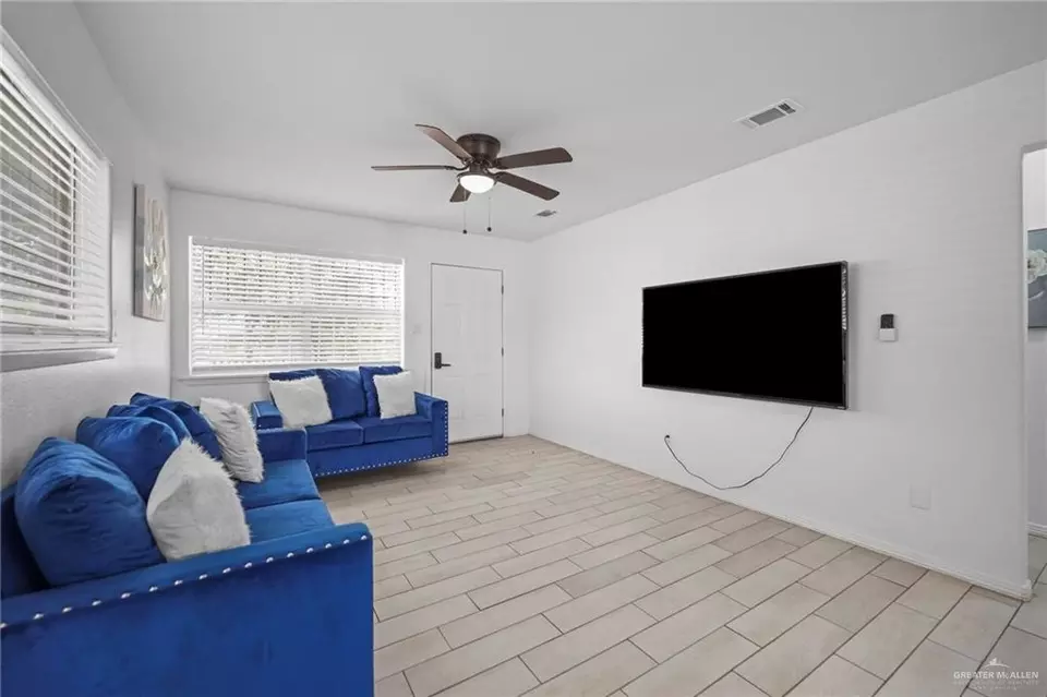 Other - 924 W Garner St, Edinburg, TX 78541 photo 2 of 4