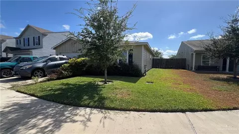 622 Eastwood Ln, Edinburg, TX 78542