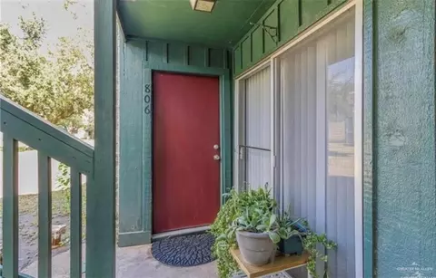 1505 N 25th St #806, Harlingen, TX 78550