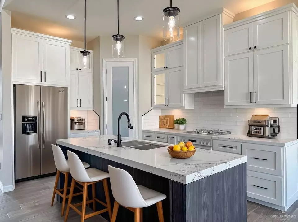 Kitchen - 3807 Crimson St, Mission, TX 78574 photo 1 of 7