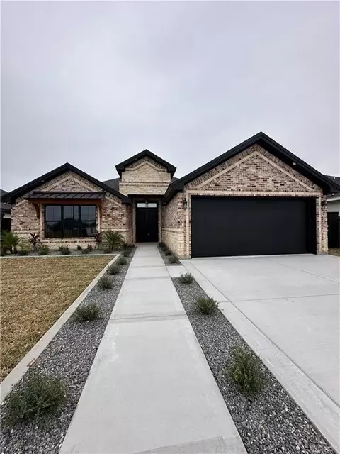 3709 E Noronha Dr, Edinburg, TX 78542