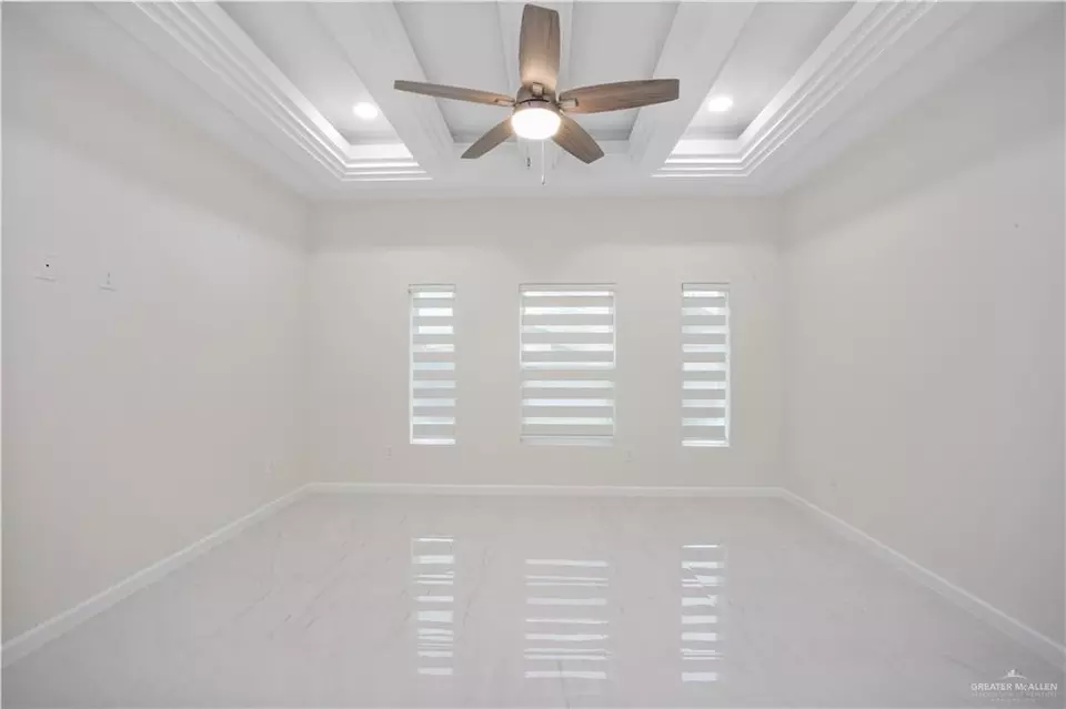  3911 Crimson Ave, Mission, TX 78573 photo 6