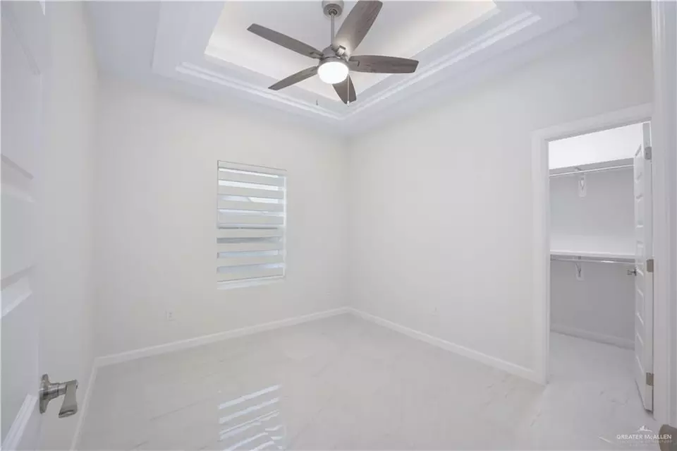  3911 Crimson Ave, Mission, TX 78573 photo 9