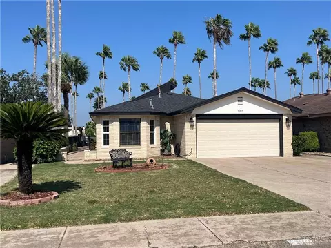 907 Citrus Dr, Alamo, TX 78516