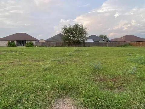 1703 W Hayes Ave, Mission, TX 78573