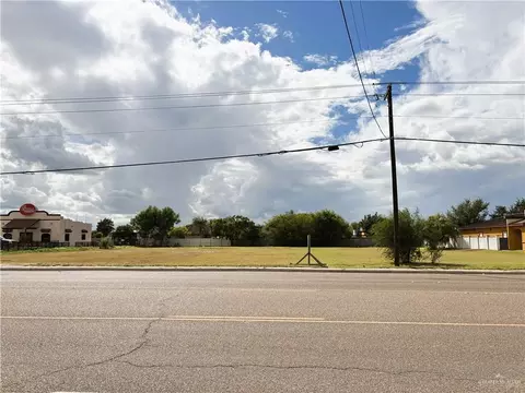 4011 N Veterans Blvd, Pharr, TX 78577