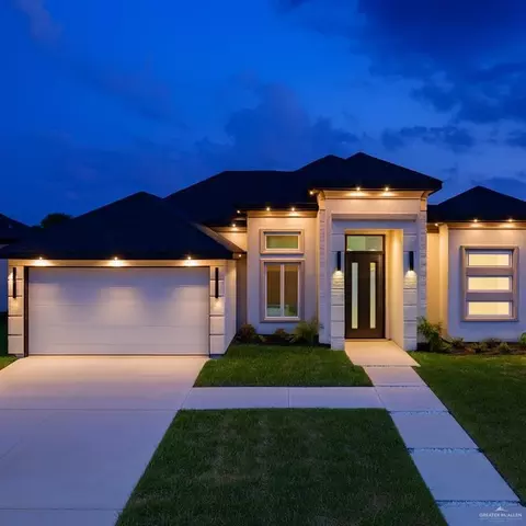 8046 50th St, Mcallen, TX 78504