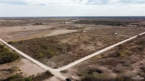 000 Landing Dr, Edinburg, TX 78541