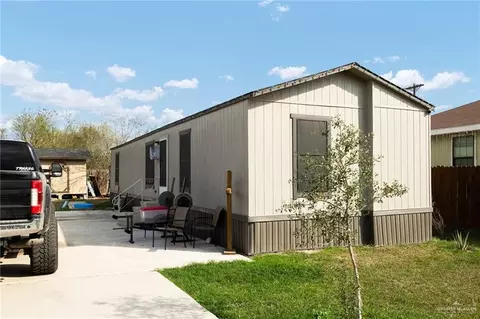 2901 Longhorn Dr, Weslaco, TX 78596