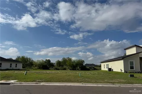 1400 W Franklin Ave, Alton, TX 78573
