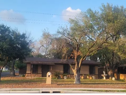 2436 Quince Ave, Mcallen, TX 78501