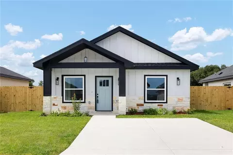 2004 Trinity St, Donna, TX 78537
