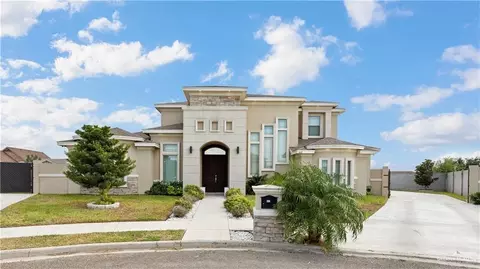 442 Eagle Mountain Dr, Rio Grande City, TX 78582